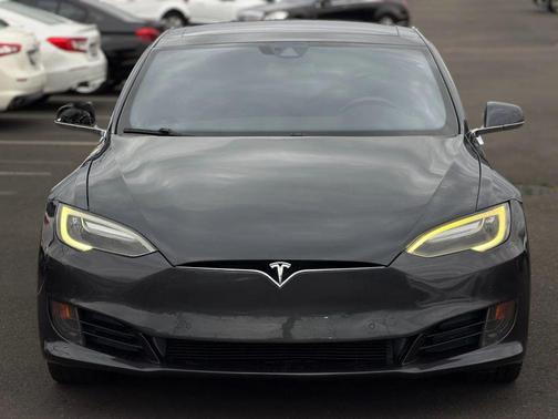 2016 Tesla Model S 60