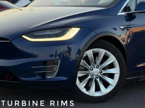 2018 Tesla Model X 75D
