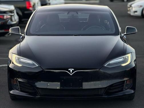 2017 Tesla Model S 75D