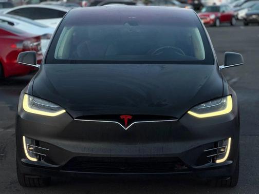 2016 Tesla Model X 75D