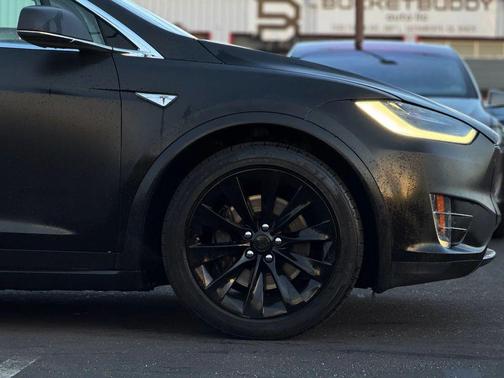 2016 Tesla Model X 75D