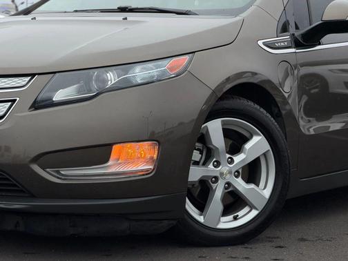 2014 Chevrolet Volt Base