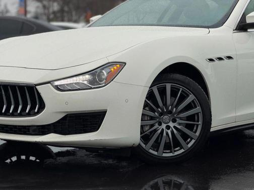 2020 Maserati Ghibli Sedan 4D