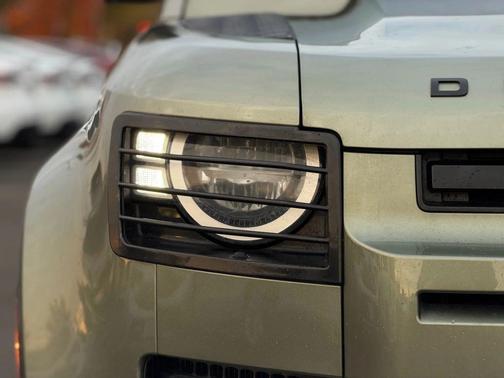 2021 Land Rover Defender 110 S