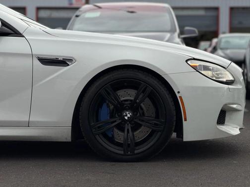 2016 BMW M6 Base
