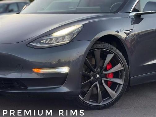 2020 Tesla Model 3 Performance