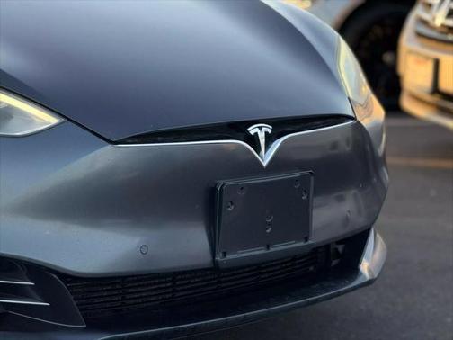 2016 Tesla Model S 75