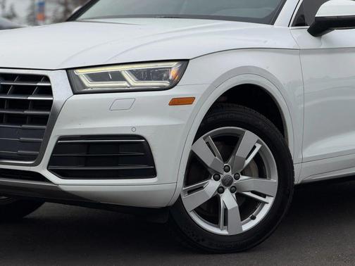 2018 Audi Q5 2.0T Tech Premium