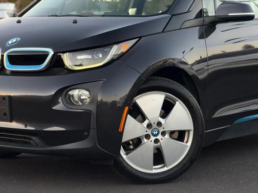 2014 BMW i3 Base w/Range Extender