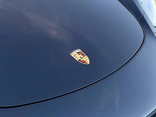 2018 Porsche 718 Boxster Roadster 2D