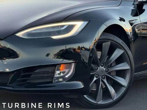 2018 Tesla Model S 75D