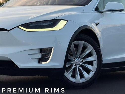 2017 Tesla Model X 75D
