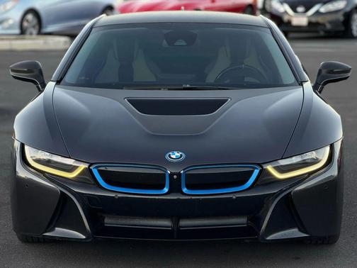 2015 BMW i8 Coupe 2D