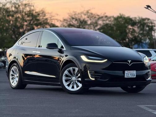 2017 Tesla Model X 75D