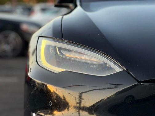 2018 Tesla Model S 75D