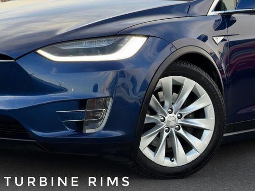 2016 Tesla Model X 90D