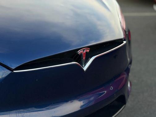 2016 Tesla Model X 90D