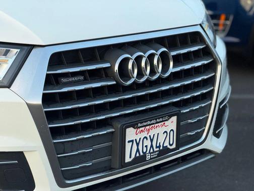 2017 Audi Q7 2.0T Premium