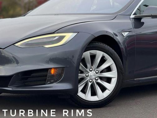 2016 Tesla Model S 75