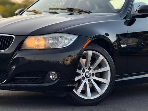 2011 BMW 328 328i Sedan 4D