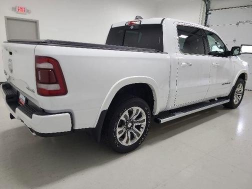 Bright White Clearcoat 2022 RAM 1500 Longhorn