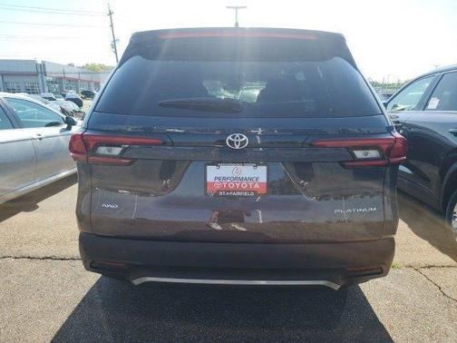 2026 Toyota Grand Highlander Platinum