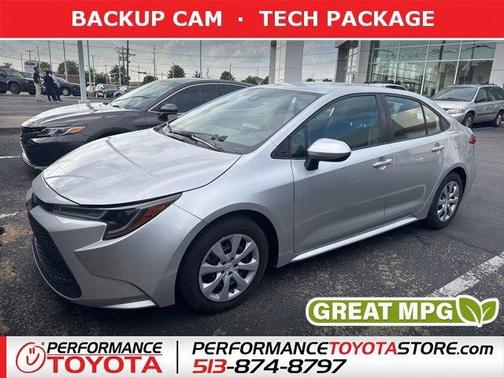 Classic Silver Metallic 2021 Toyota Corolla LE