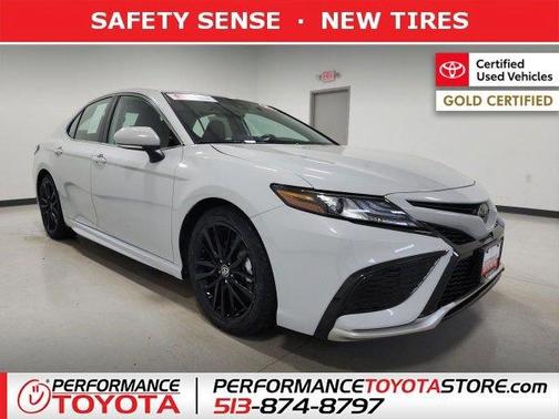 2023 Toyota Camry Hybrid XSE