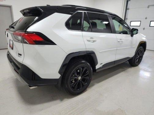 2025 Toyota RAV4 Hybrid XSE