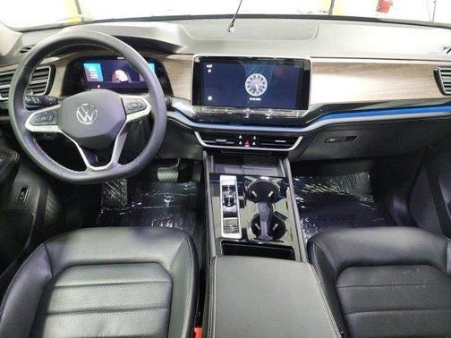 2024 Volkswagen Atlas 2.0T SEL