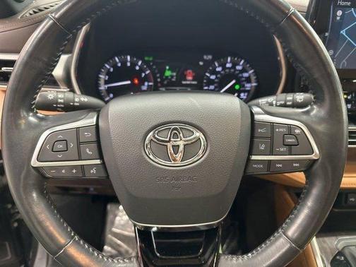 2020 Toyota Highlander Platinum