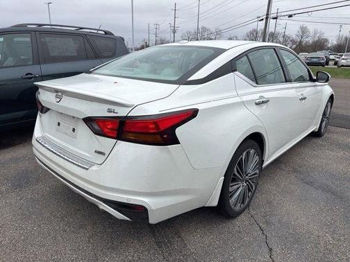 2023 Nissan Altima 2.5 SL