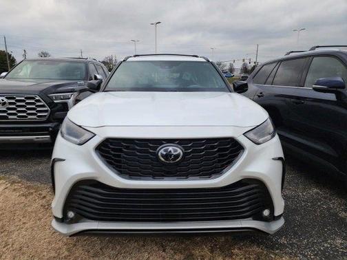 2026 Toyota Highlander XSE