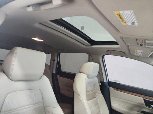 2022 Honda CR-V Hybrid Touring