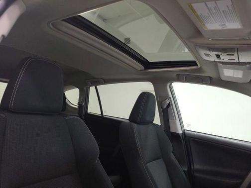 Magnetic Gray Metallic 2018 Toyota RAV4 XLE