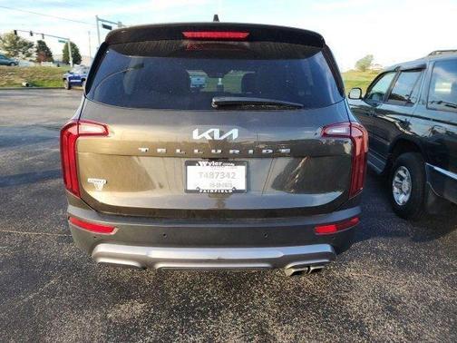 2022 Kia Telluride S