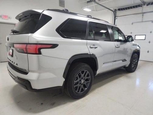 2025 Toyota Sequoia Platinum