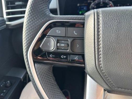 2025 Toyota Sequoia Platinum