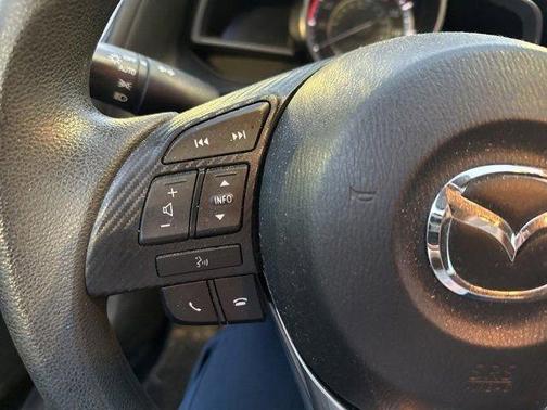 2016 Mazda Mazda3 i Sport