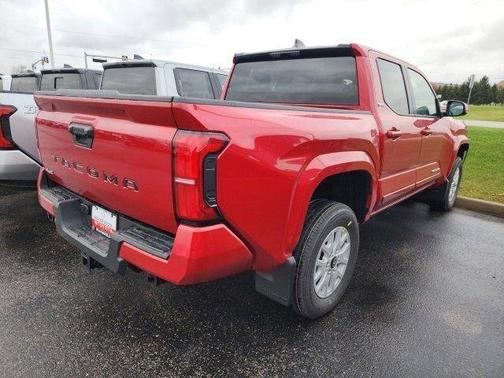 2025 Toyota Tacoma SR5