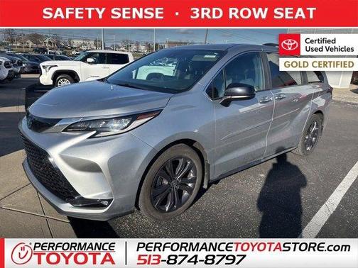 2022 Toyota Sienna XSE 7 Passenger