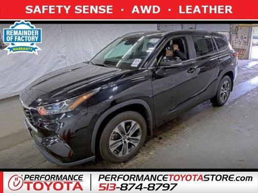 2023 Toyota Highlander XLE