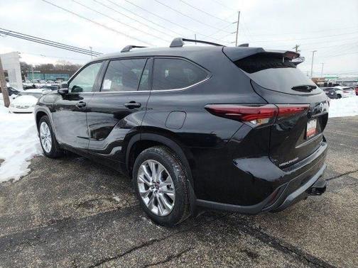2026 Toyota Highlander Limited