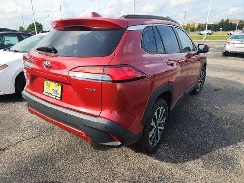 2022 Toyota Corolla Cross XLE