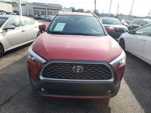2022 Toyota Corolla Cross XLE