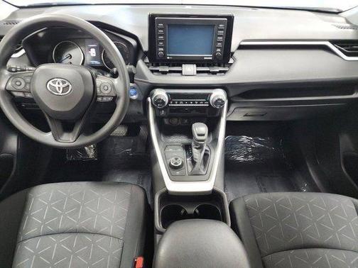 2020 Toyota RAV4 Hybrid XLE