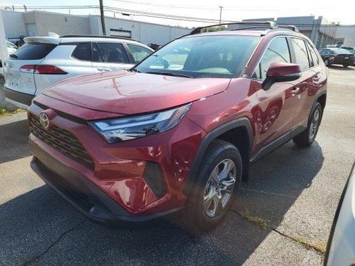 2025 Toyota RAV4 XLE