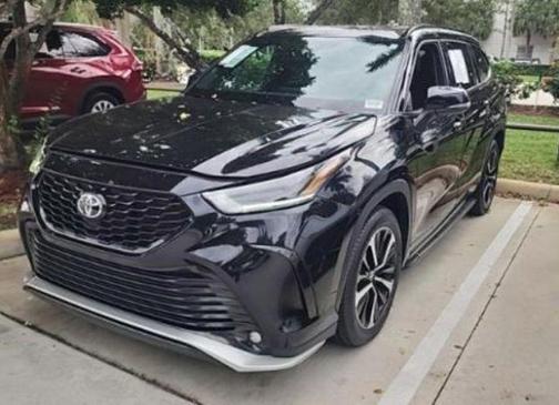 2022 Toyota Highlander XSE