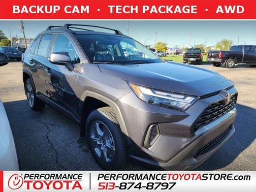 2025 Toyota RAV4 XLE