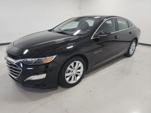 Mosaic Black Metallic 2023 Chevrolet Malibu LT